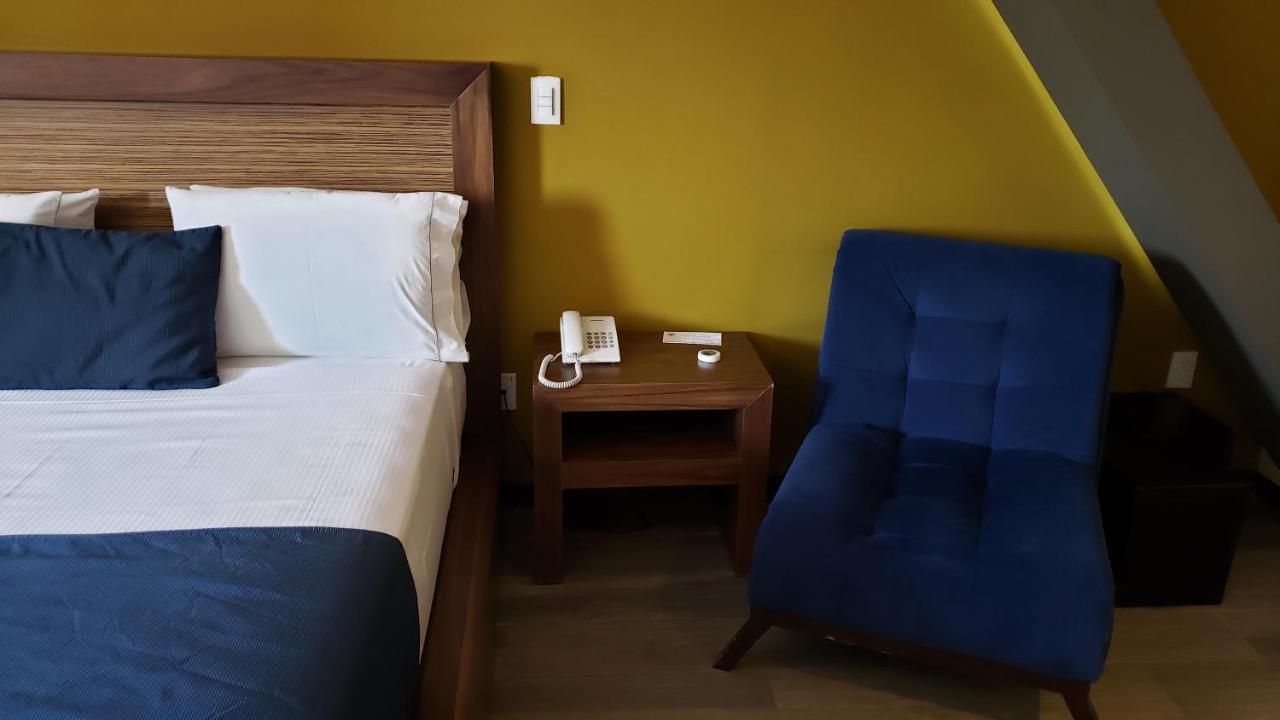 Terrass Hotel Zamora サモラ・デ・イダルゴ エクステリア 写真